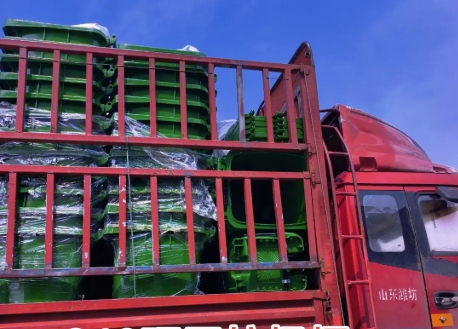 一批專為山東東營市定制的240升環衛垃圾桶正式交付使用